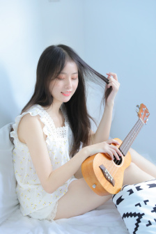 风间由美中文